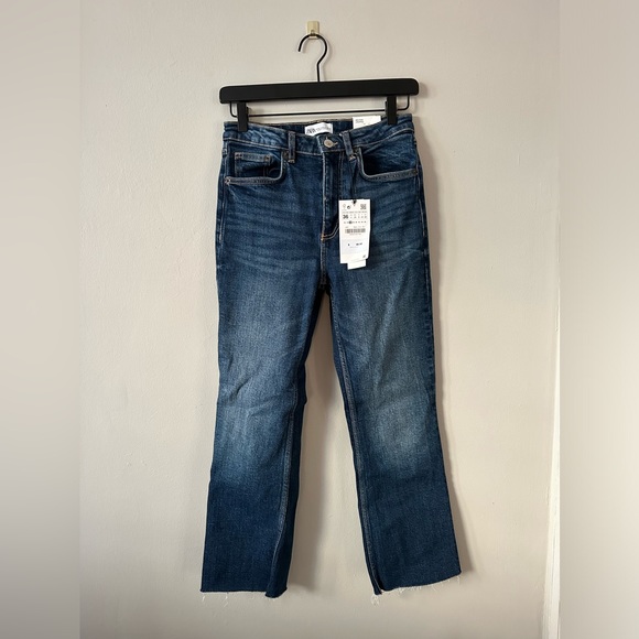 Zara TRF Mid-Rise Cropped Jeans - Picture 1 of 6